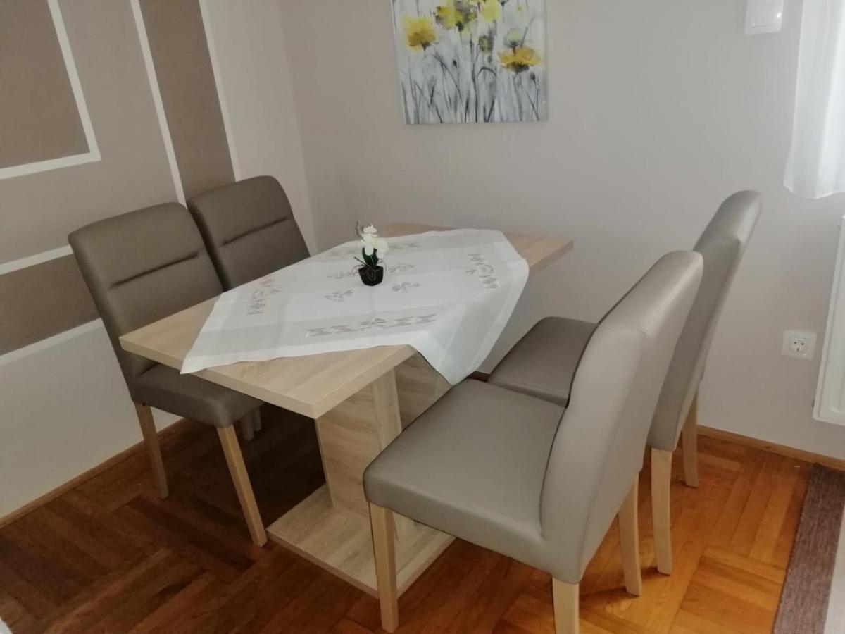 Apartments & Rooms 4 Rijeke 카를로바츠 외부 사진