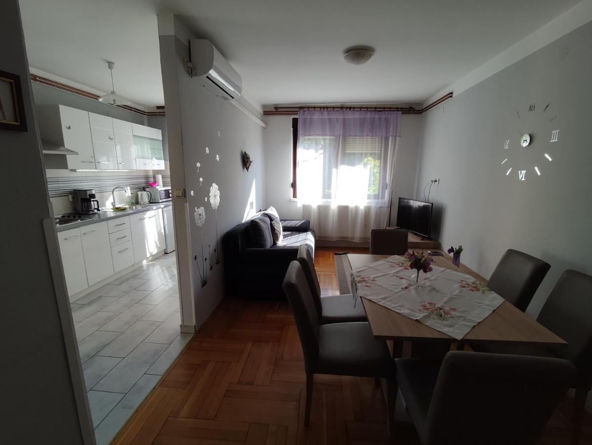 Apartments & Rooms 4 Rijeke 카를로바츠 외부 사진