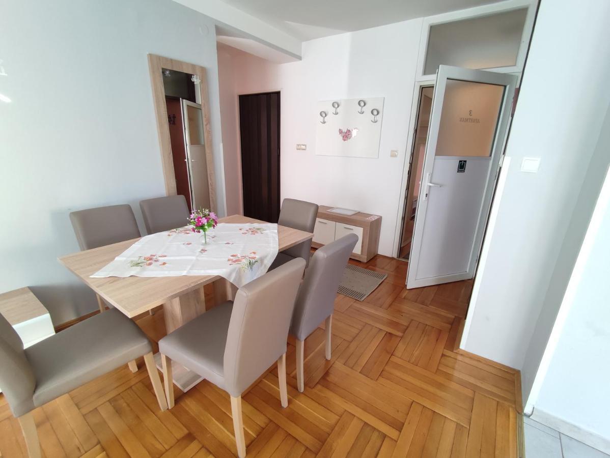 Apartments & Rooms 4 Rijeke 카를로바츠 외부 사진