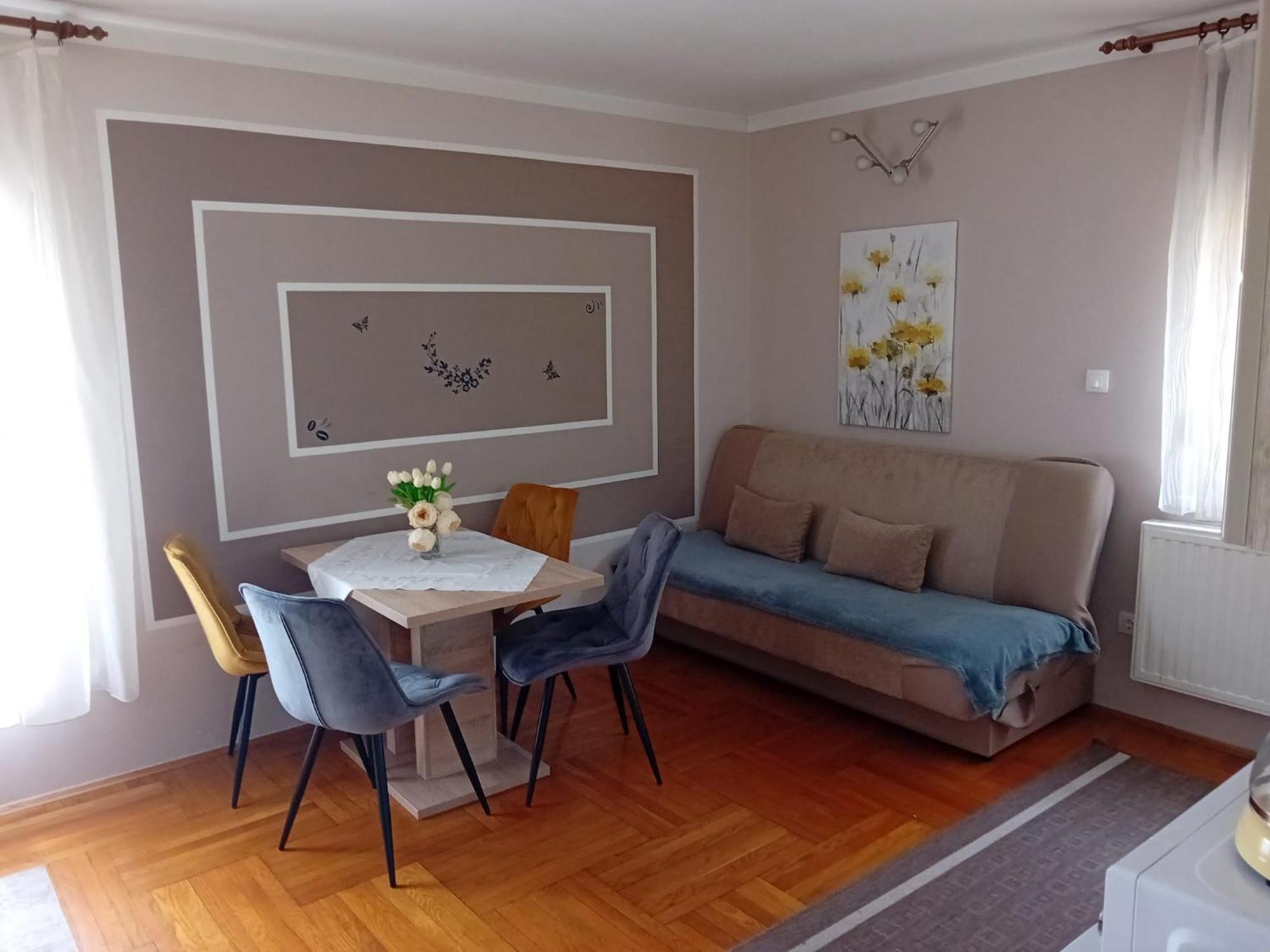 Apartments & Rooms 4 Rijeke 카를로바츠 외부 사진